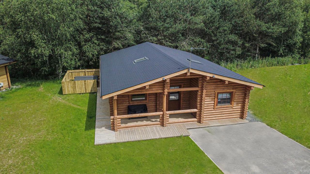 Aspen Lodge, Amazing New Log Cabin With Hot Tub - Sleeps 6 - Felmoor Park Морпет Экстерьер фото
