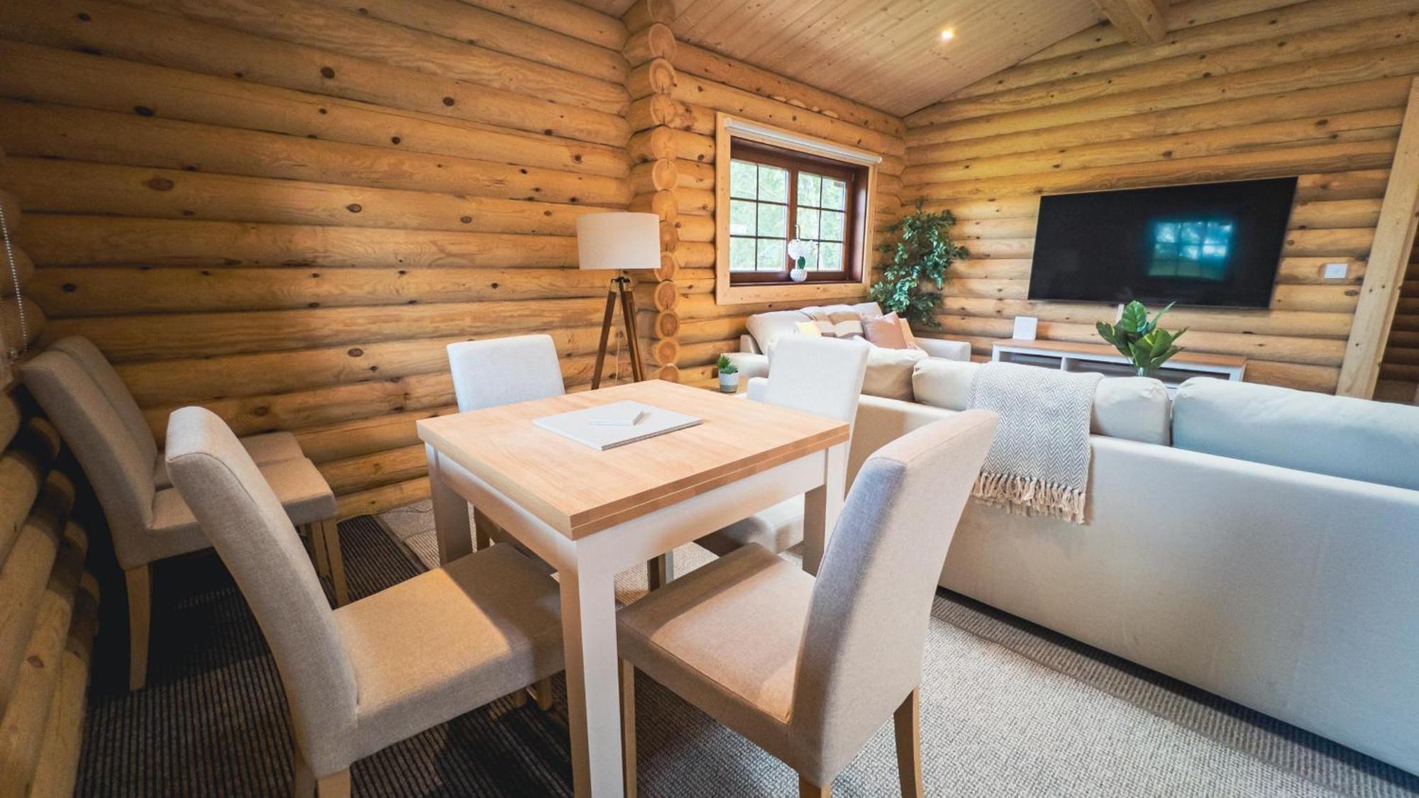 Aspen Lodge, Amazing New Log Cabin With Hot Tub - Sleeps 6 - Felmoor Park Морпет Номер фото